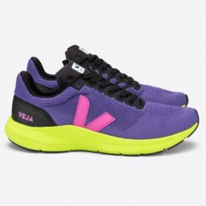 VEJA Marlin LT Running Shoes